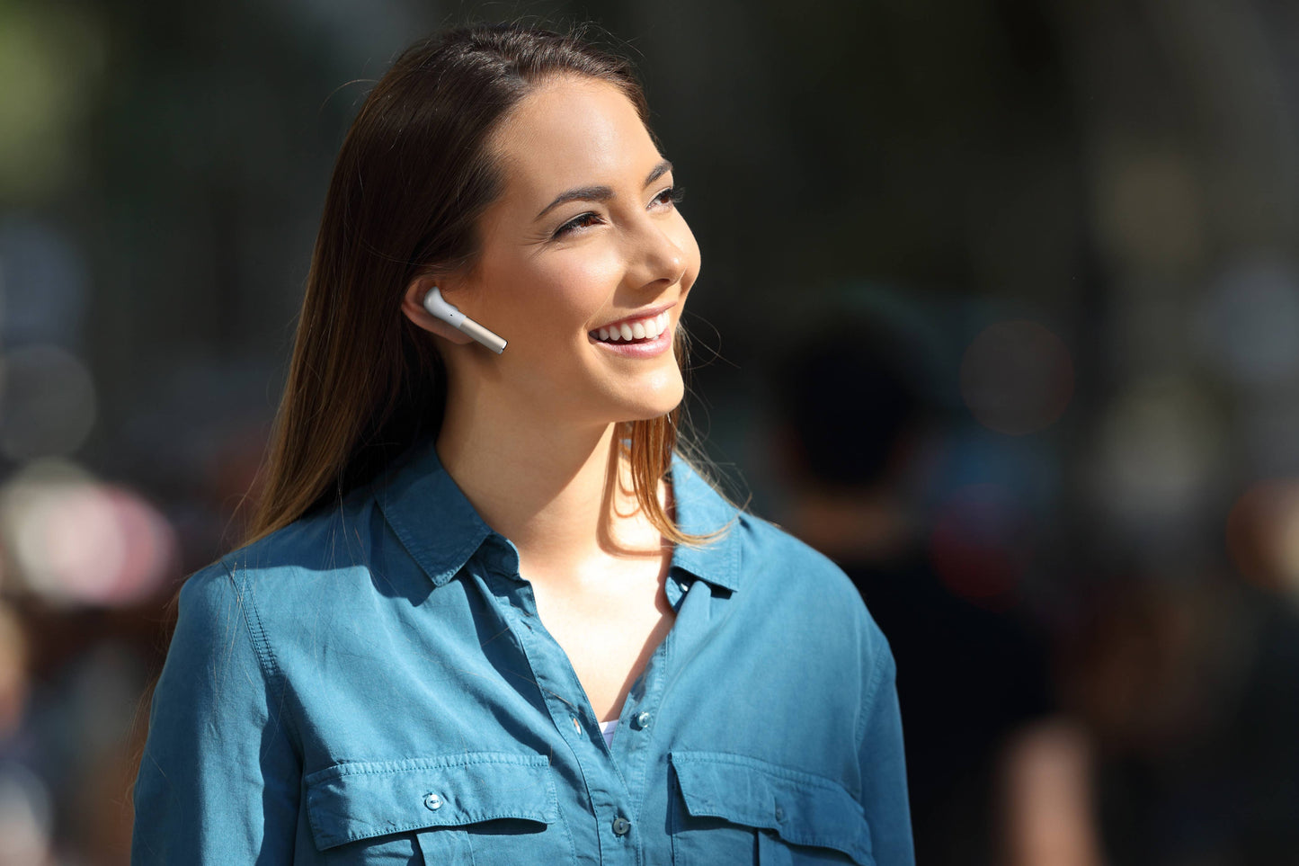 Noise Cancellation Laud Wireless Earphones - Retail Pack: White